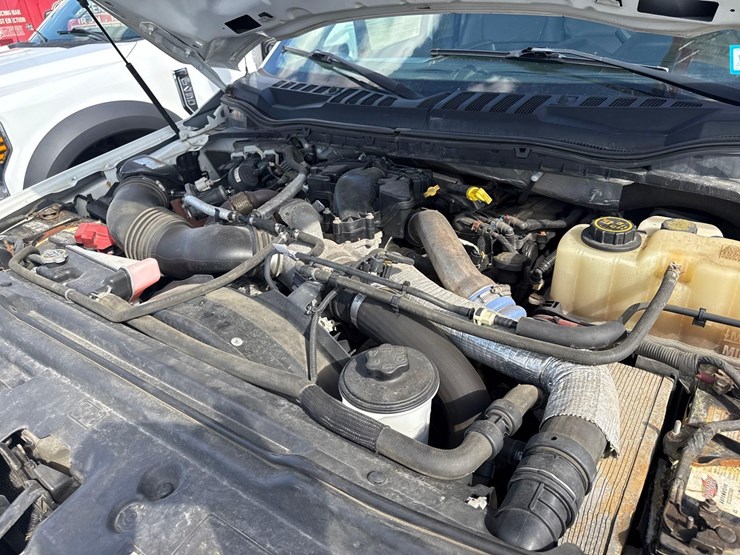 2018-ford-f550-xl-image-9