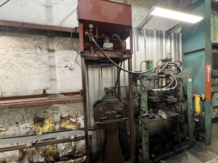 global-machinery-hydraulic-press-w/tank-image-10