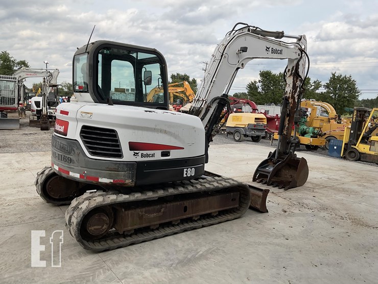 2009-bobcat-e80-image-7