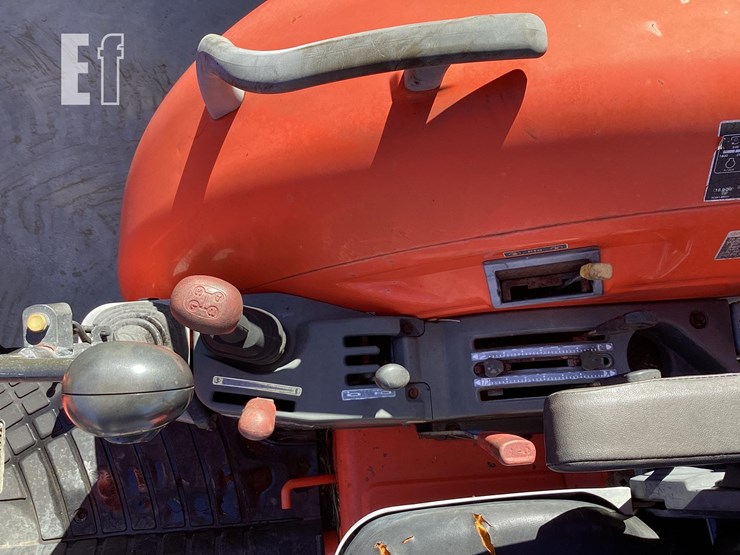 2007-kubota-m6040dt-image-27