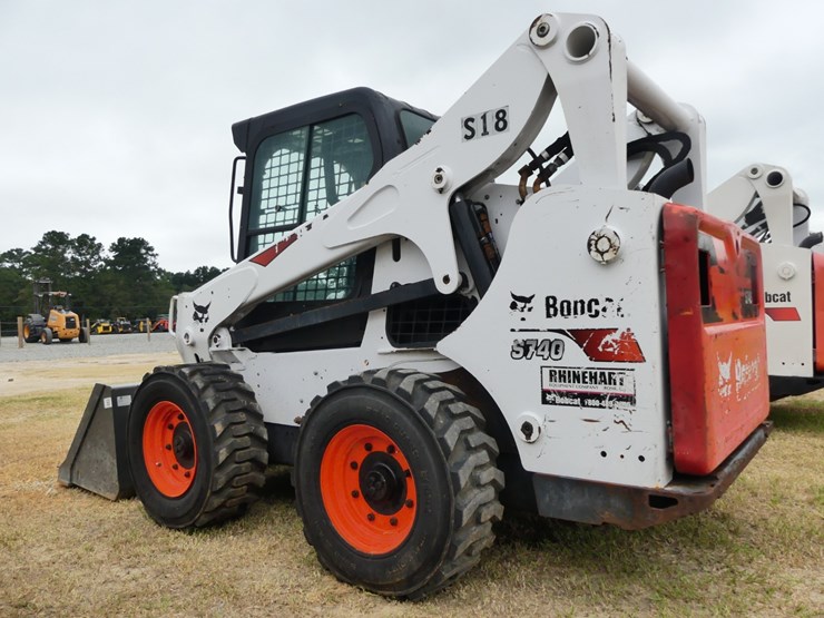 2021-bobcat-s740-image-4