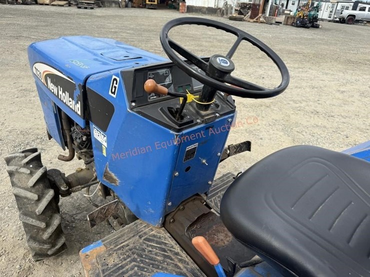 new-holland-tc30-image-15