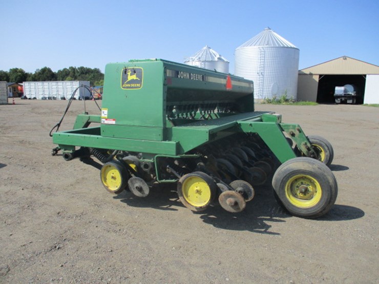 john-deere-750-image-8