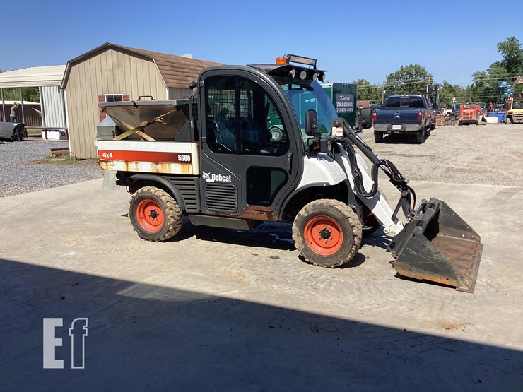 bobcat-toolcat-5600-image-11