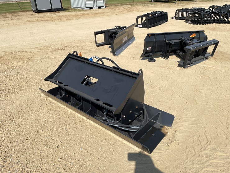 #2502-•-jct-skid-steer-vibratory-plate-compactor-attachment-image-5