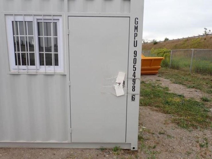 unused-9-ft-shipping-container-image-10