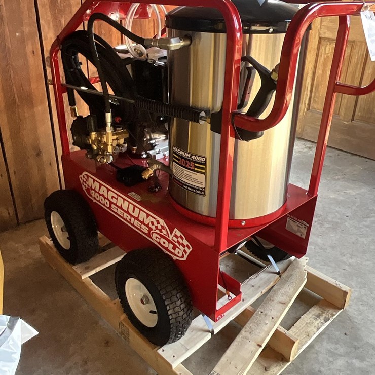EASY KLEEN MAGNUM 4000 GOLD HOT WATER PRESSURE WASHER