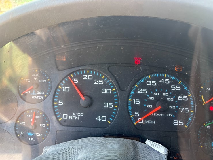 2003-international-durastar-4300-image-68
