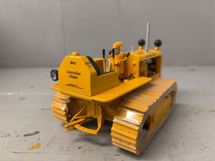 caterpillar-d9-image-26