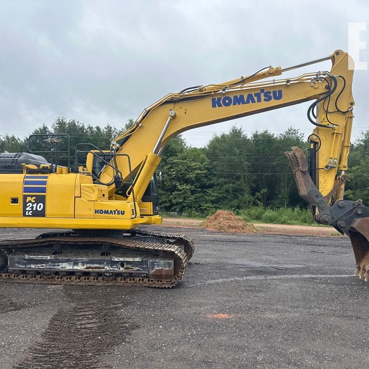 2021 KOMATSU PC210 LC-11