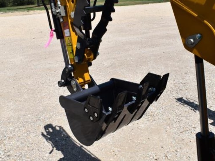 mx20r-mini-excavator-(serial-#-mx20r2025x0000235)-(k)-image-6