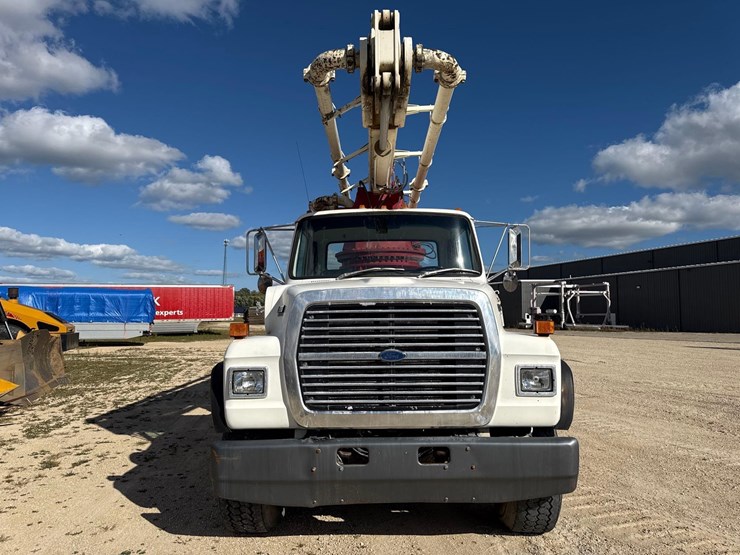 ford-l8000-image-6