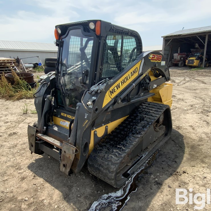 NEW HOLLAND C238