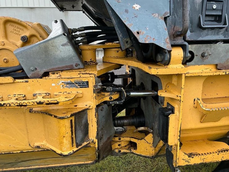 2003-deere-648g-image-54