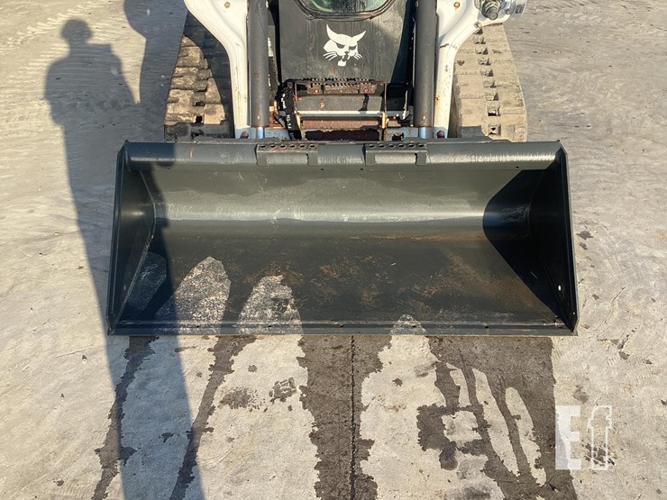 2021-bobcat-t62-image-11
