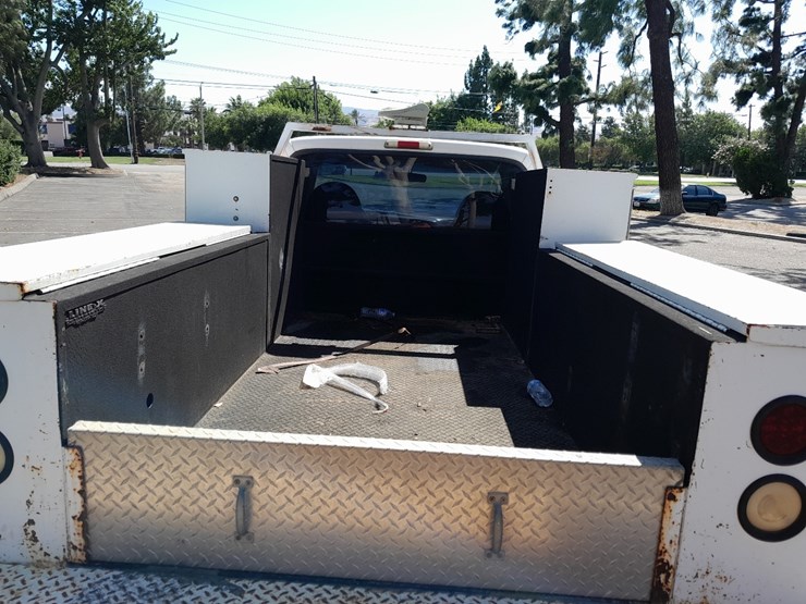 2001-ford-f350-xl-image-5