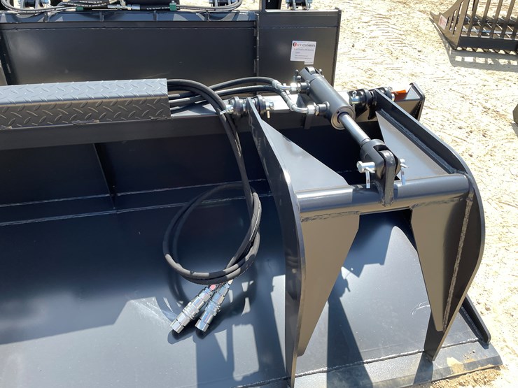 #2485-•-jct-skid-steer-grappler-bucket-attachment-image-11