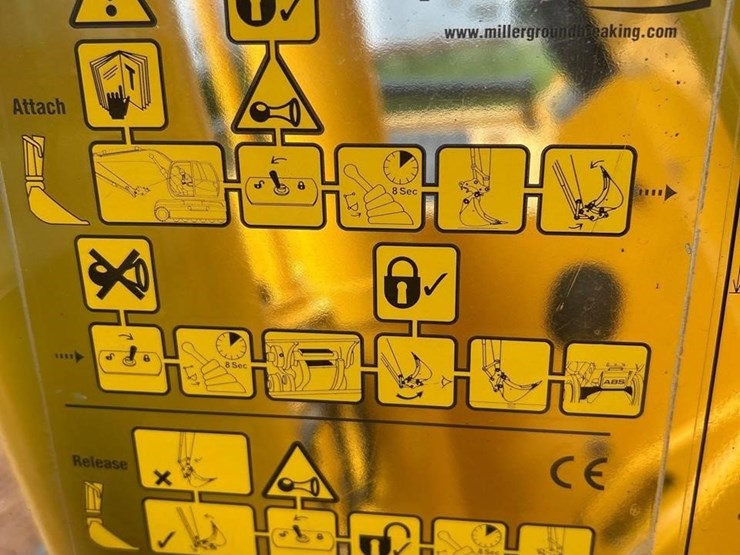 komatsu-pc138us-11-image-44