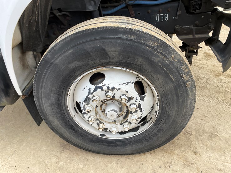 2001-ford-f750-image-103