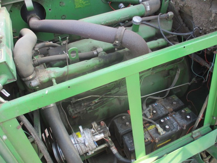 john-deere-4420-image-45