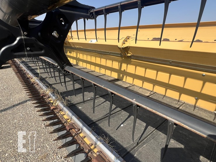 2012-claas-maxflo-1200-image-4