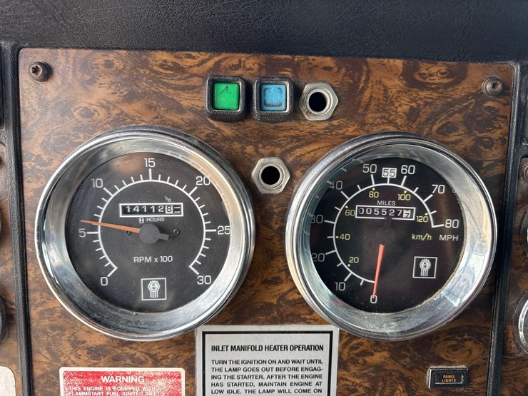 1995-kenworth-t800-image-25