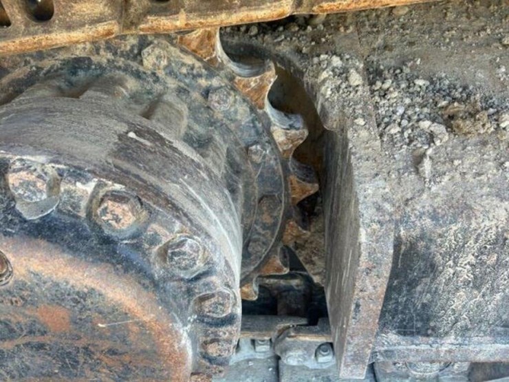 2010-caterpillar-324dl-image-56