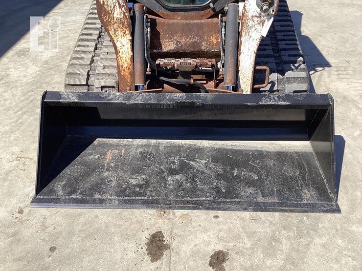 2013-bobcat-t770-image-16