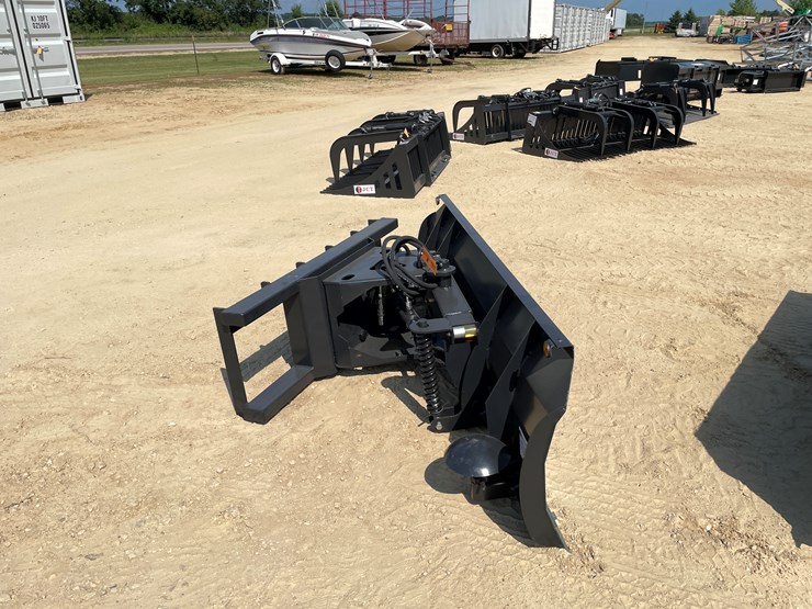 #2487-•-jtc-skid-steer-dozer-blade-attachment-image-4