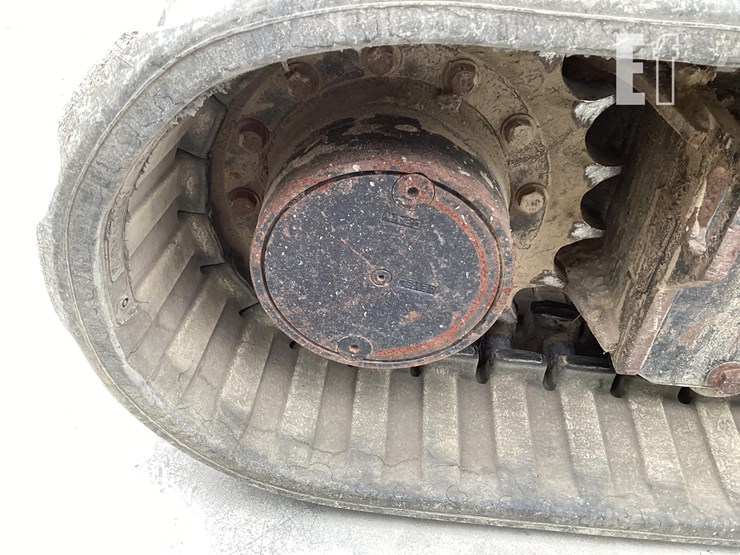 2015-caterpillar-305e2-cr-image-14