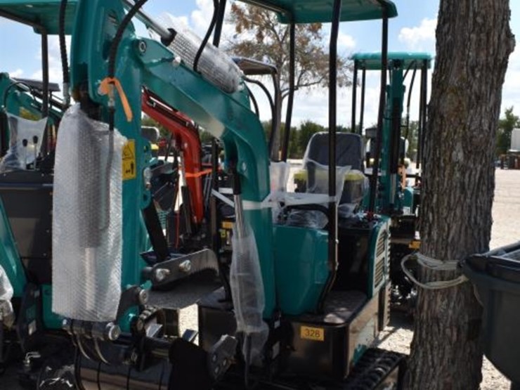 qh12r-mini-excavator-(serial-#-mh12r202507010531)-(k)-image-1