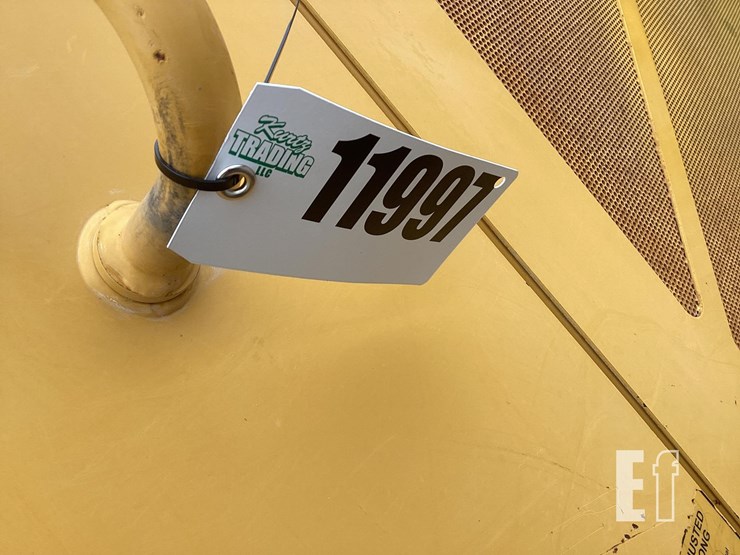 2016-deere-650k-image-22