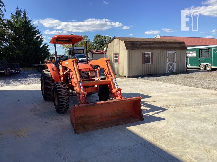 2007-kubota-m6040dt-image-16