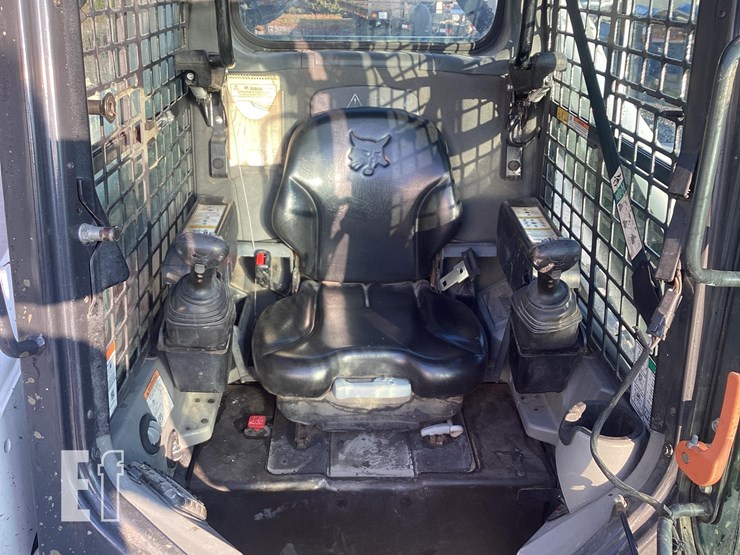 2021-bobcat-t770-image-16