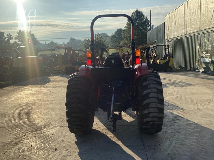 2023-case-ih-farmall-70a-image-4