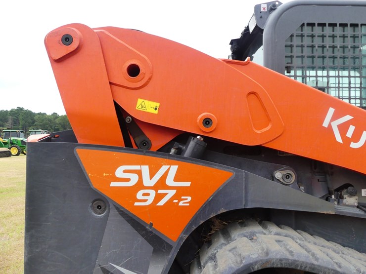 2021-kubota-svl97-2-image-7
