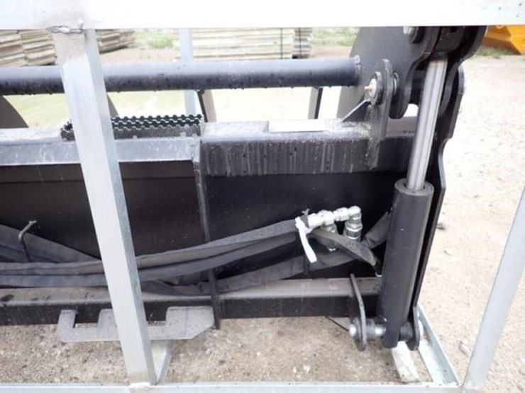 unused-greatbear-78-in.-heavy-root-grapple-rake-image-8