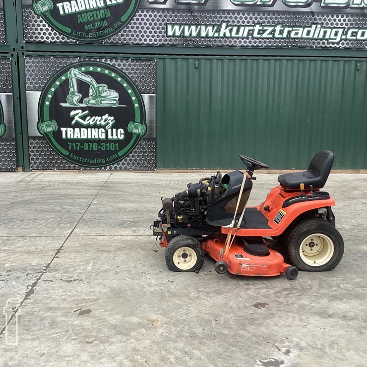 2005 KUBOTA GR2100