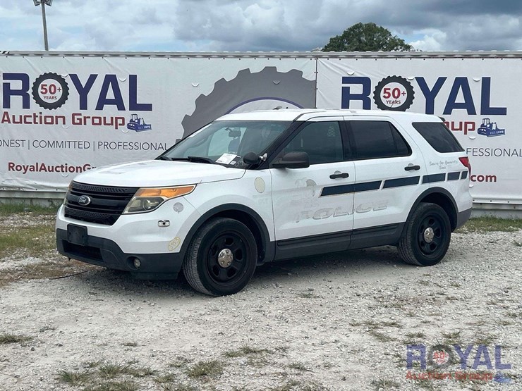 2015-ford-explorer-image-1