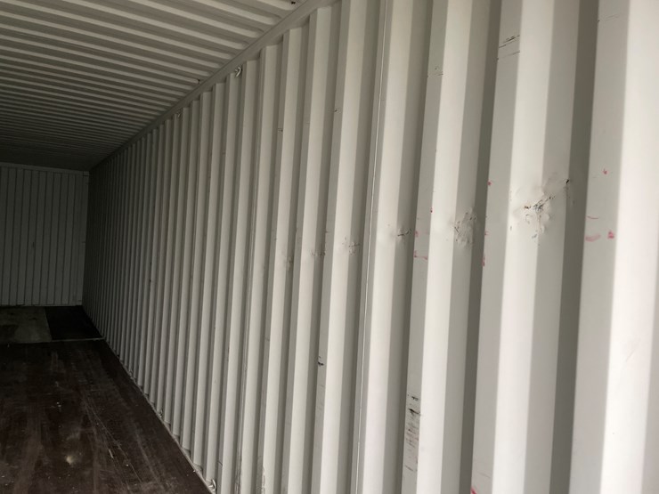 #1833-•-40'-high-cube-shipping-container-image-18