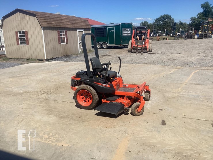 2019-kubota-z121s-image-8