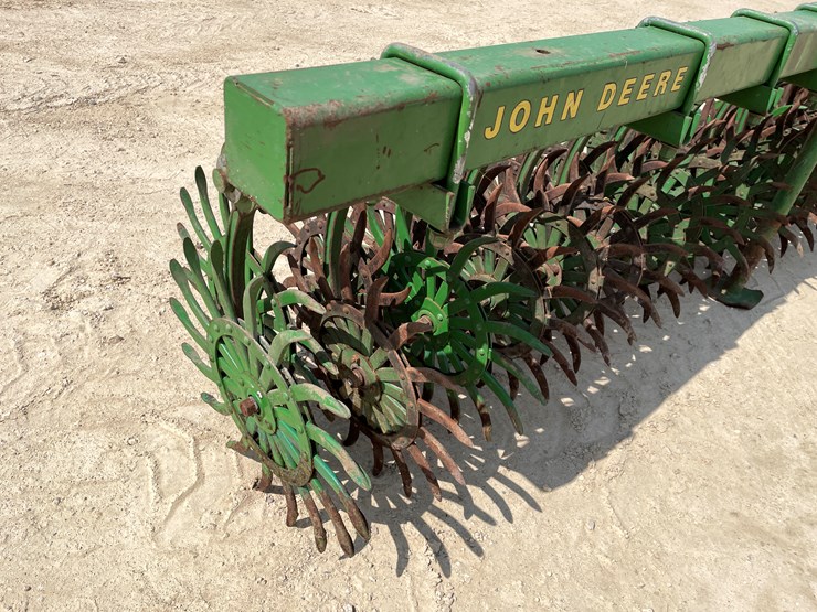 john-deere-400-image-12