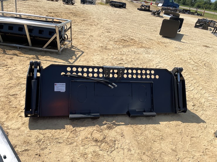 #2501-•-jct-skid-steer-4-in-1-combination-bucket-image-5