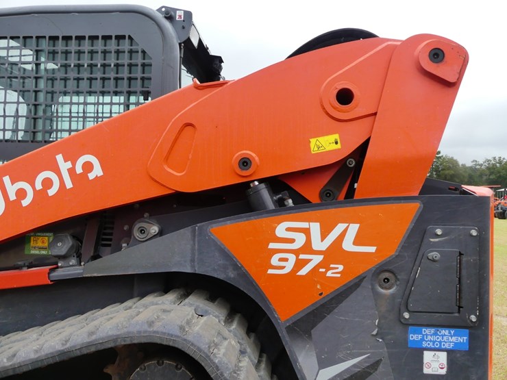 2021-kubota-svl97-2-image-8