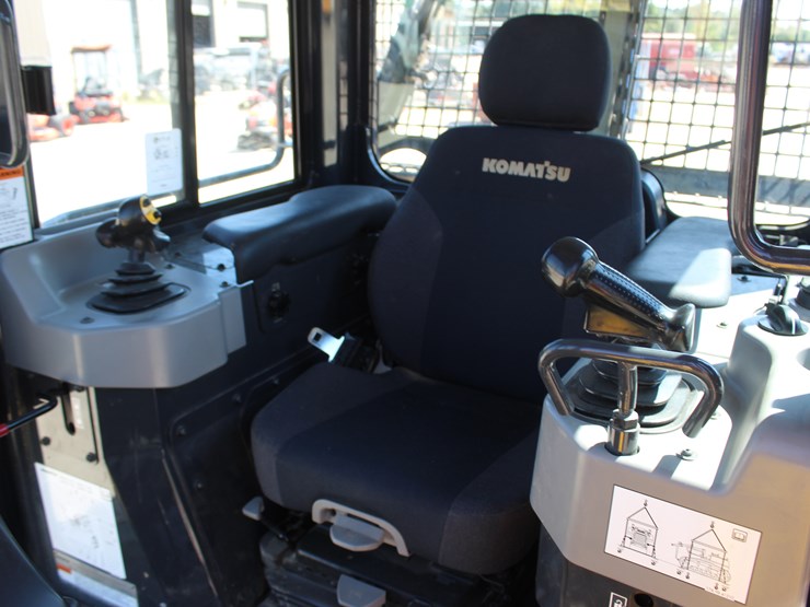 2024-komatsu-d39px-image-11