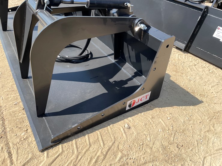 #2486-•-jct-skid-steer-grappler-bucket-attachment-image-9