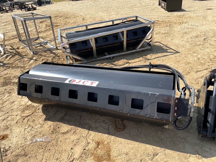 #2494-•-jct-heavy-duty-72"-skid-steer-vibratory-roller-image-2