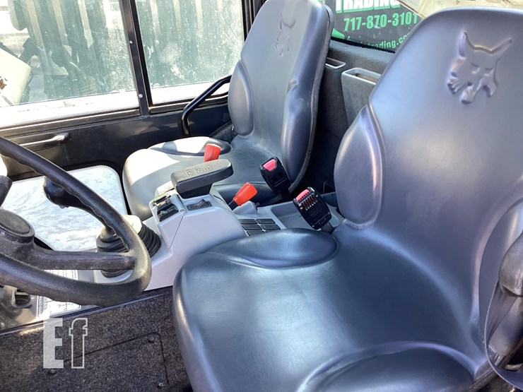2015-bobcat-toolcat-5600-image-14