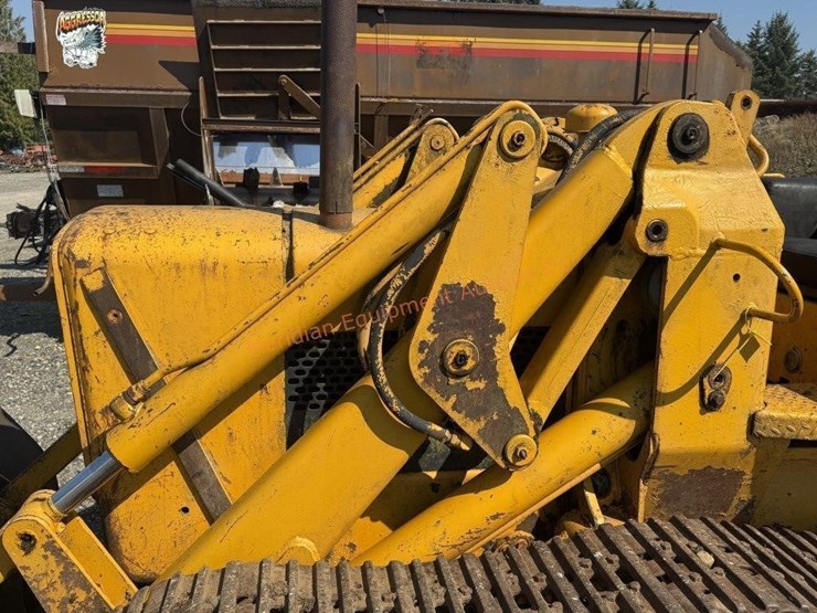 deere-450b-image-26