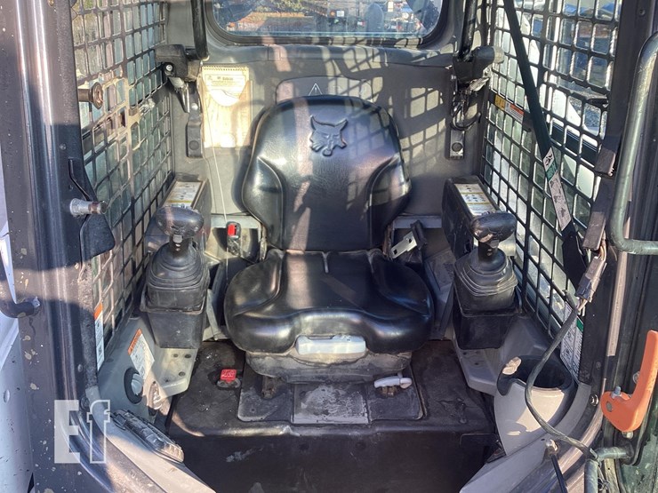 2021-bobcat-t770-image-16